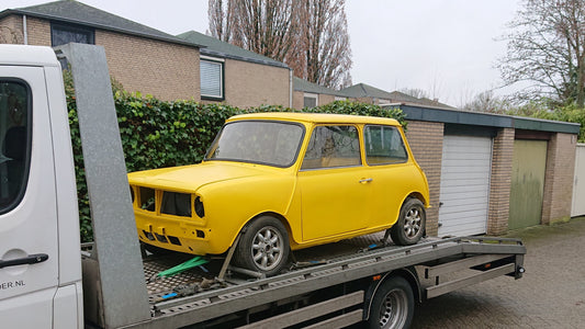 Classic Mini Clubman ombouw van benzine naar elektrisch
